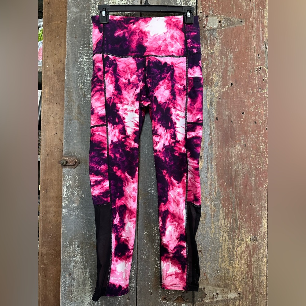 Women’s Size M - Pink Print Better Sports Performance Dual Pocket Leggings